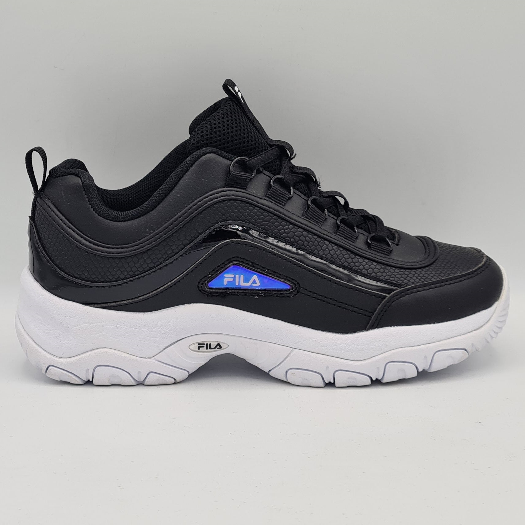 Scarpe fila deals con strisce