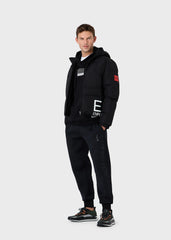 EA7 Emporio Armani pantaloni jogger logo series in tessuto tecnico uomo